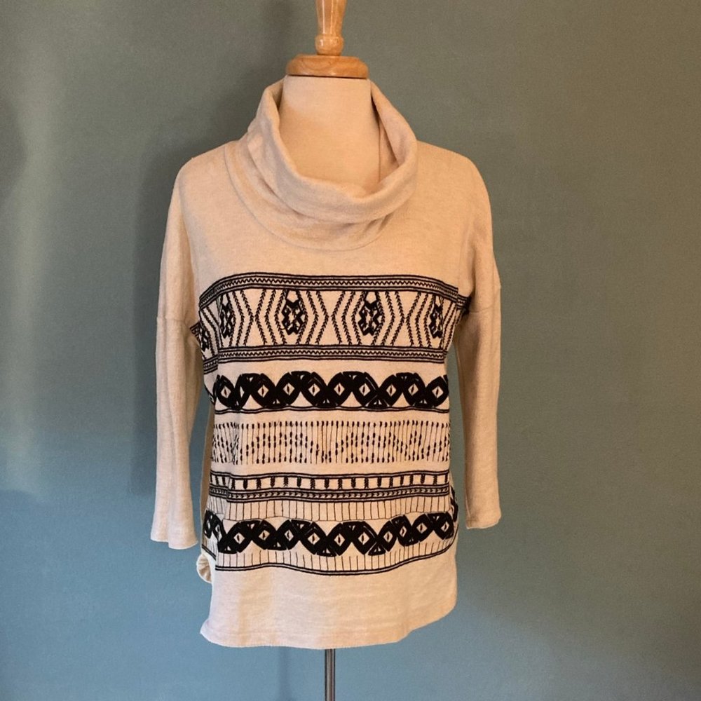 Lucky Brand cowl neck sweater size medium